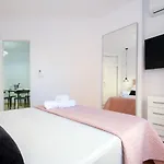 Eleonora Апартаменты